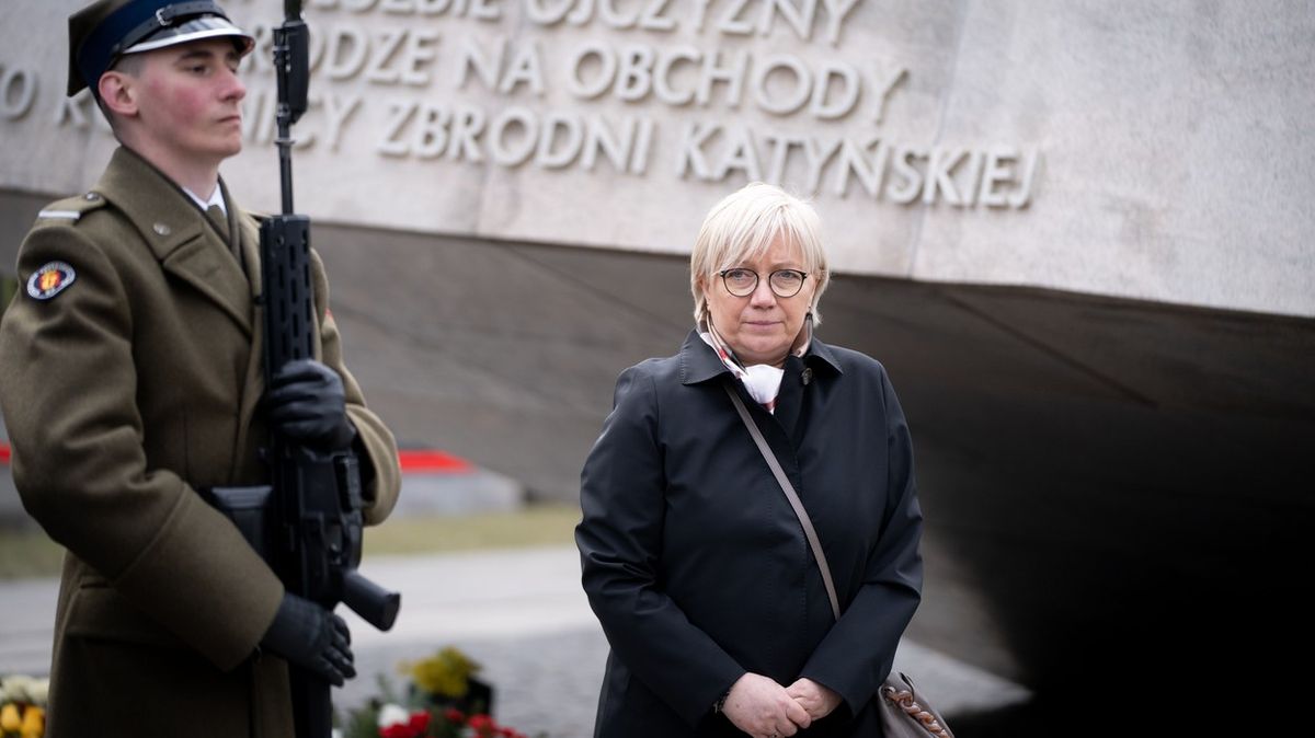 Polský ústavní soud je znovu v krizi, Kaczyńského přítelkyně čelí vzpouře
